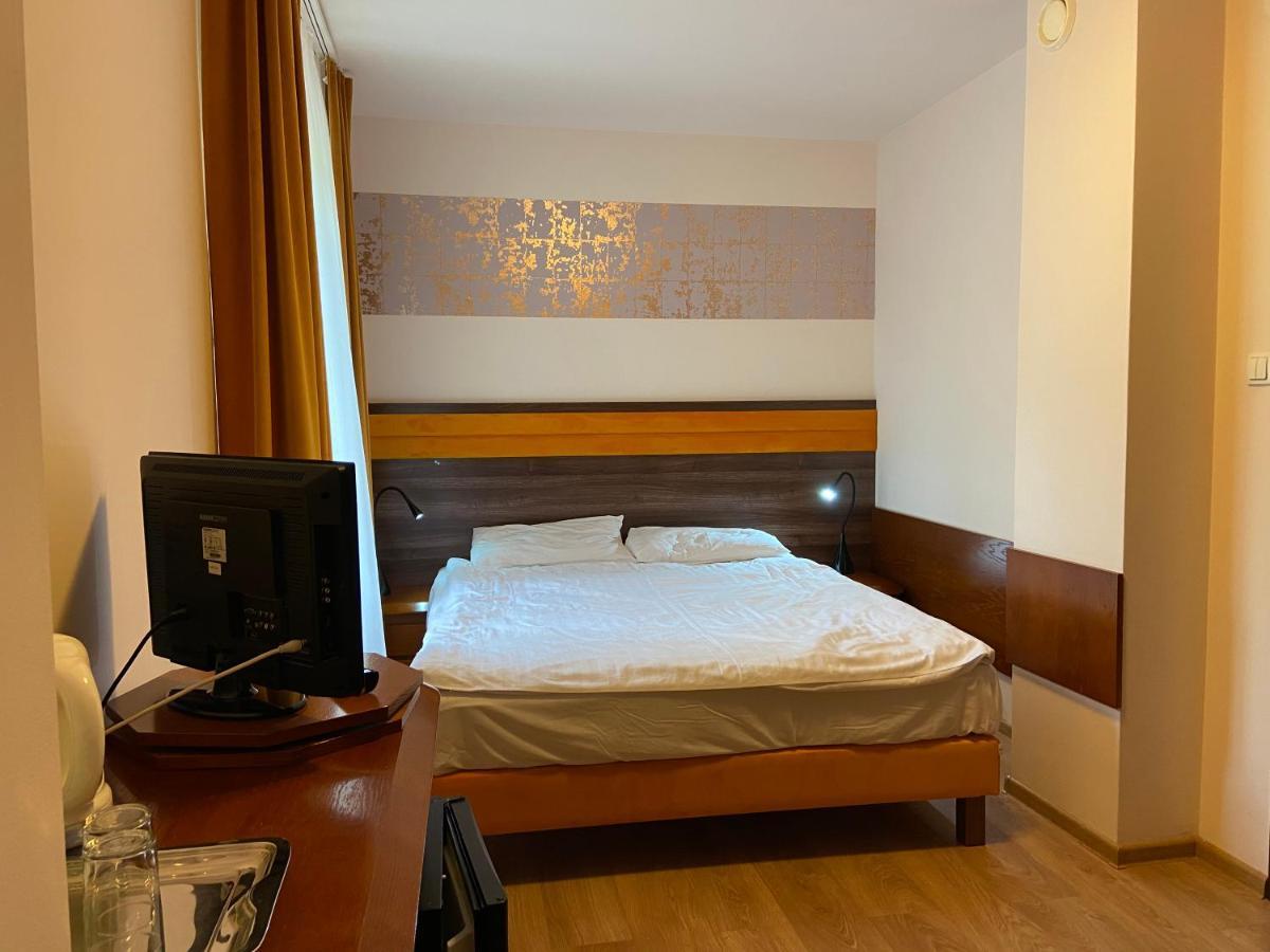 Hotel Grant Krynica Zdroj Eksteriør bilde