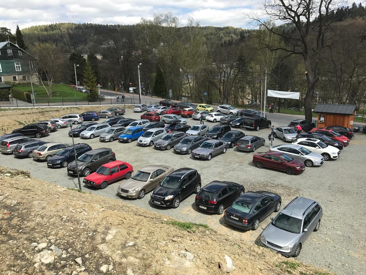 Hotel Grant Krynica Zdroj Eksteriør bilde